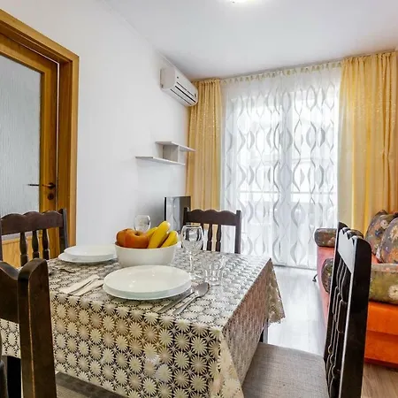 Apartman Elevator 1bdr With Wifi On 5 Floor Ve